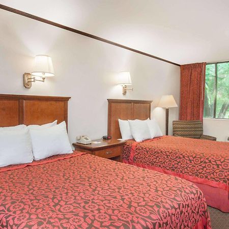 Schenectady Inn Eksteriør billede
